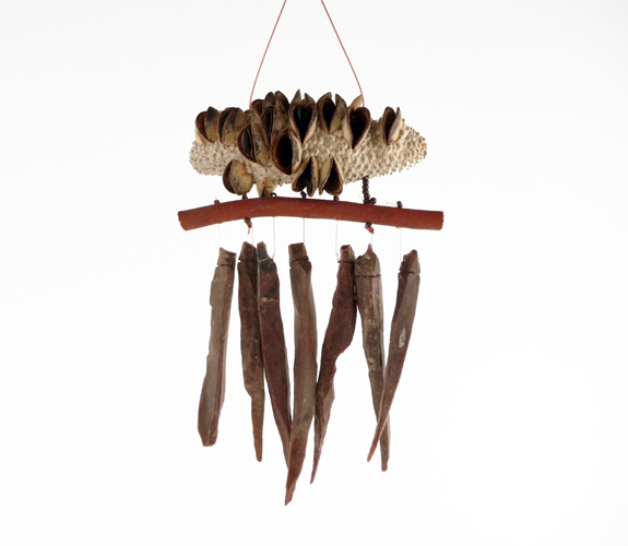 Obsidian Wind Chimes with Banksia Integrifolia